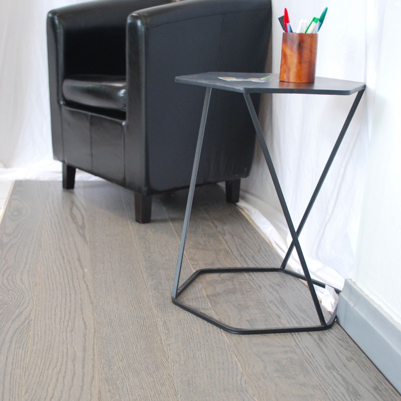 Parquet chêne contrecollé mono lame verni GRIS PLATINE MAT Parquet chêne contrecollé mono lame verni GRIS PLATINE MAT