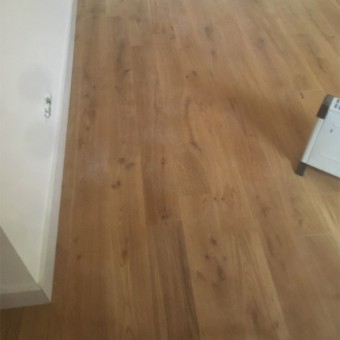 Parquet chêne contrecollé mono lame verni CHENE naturel avec chanfreins